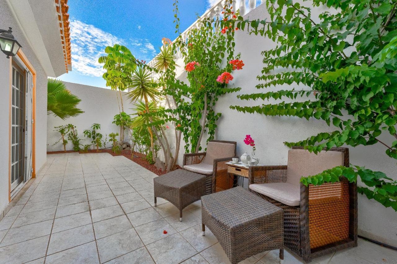 Marvelous Holiday Home - Villa La Caleta Costa Adeje  ภายนอก รูปภาพ