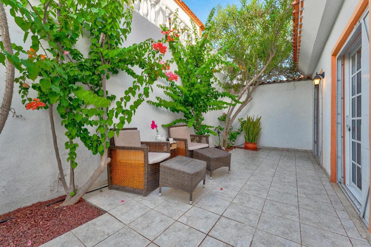 Marvelous Holiday Home - Villa La Caleta Costa Adeje  ภายนอก รูปภาพ